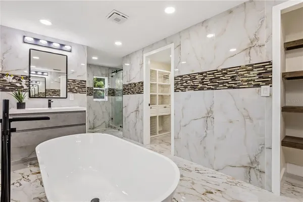 $875,000 | 4 Chase Road, Windermere, FL 34786