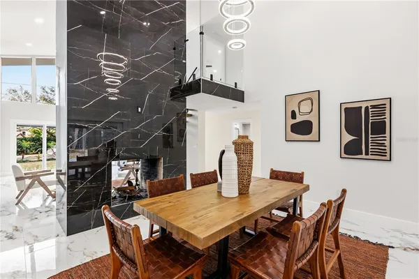 $875,000 | 4 Chase Road, Windermere, FL 34786