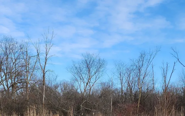 $249,900 | 15734 Buckley Road, Libertyville, IL 60048