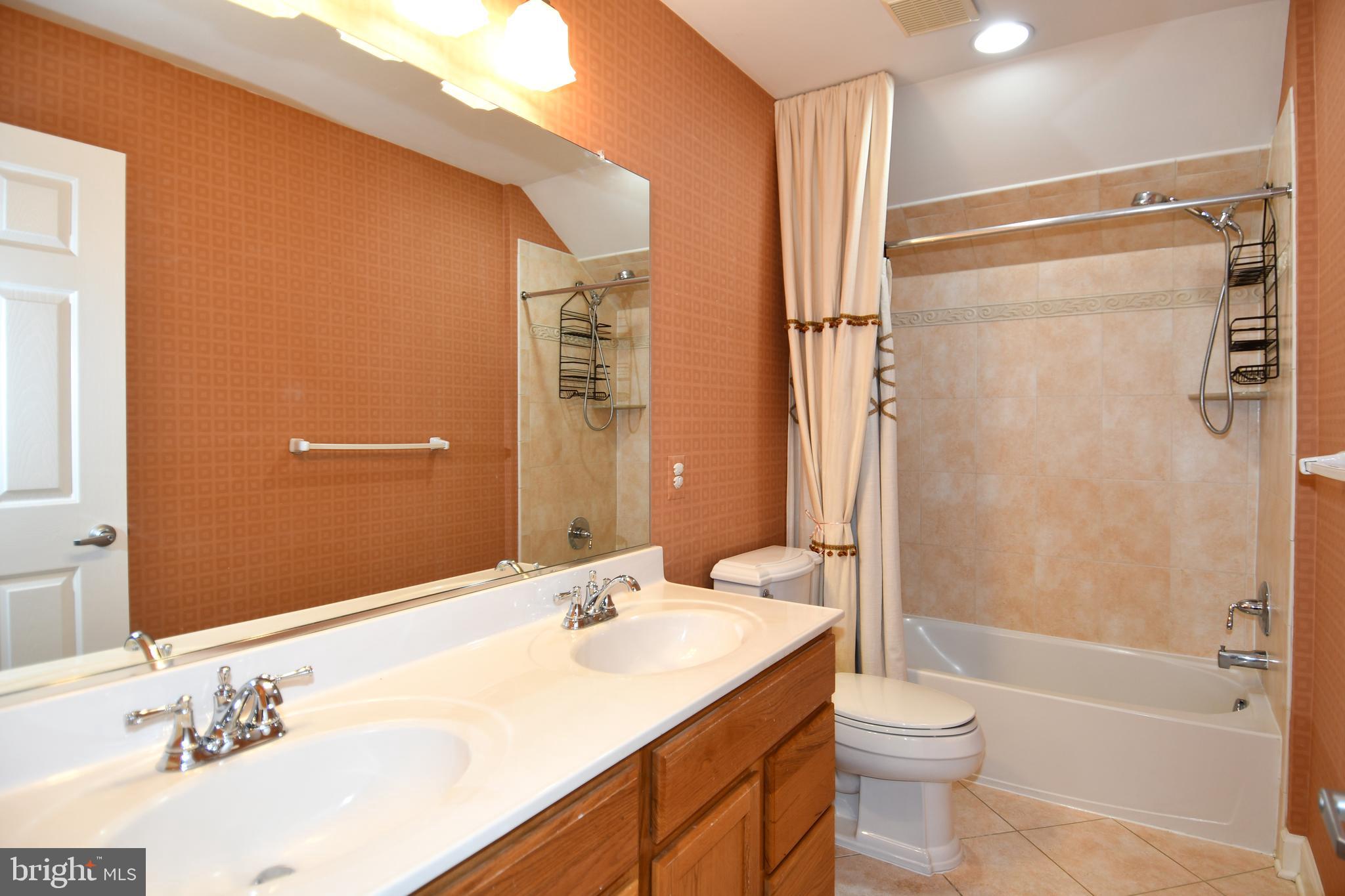 589 Cedar Spring Street Gaithersburg, MD 20877 - Photo 32 of 43 Upper Floor Bathroom