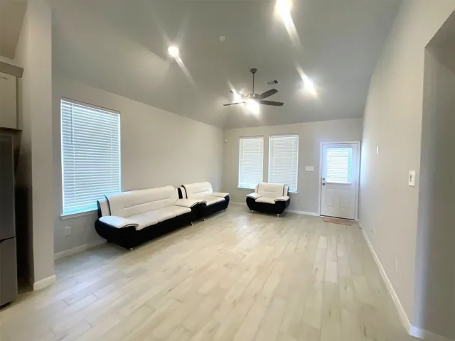 $2,275 | 12614 White Pelican Court, Cypress, TX 77433