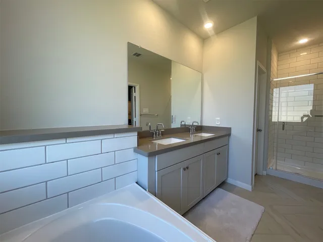 $2,275 | 12614 White Pelican Court, Cypress, TX 77433