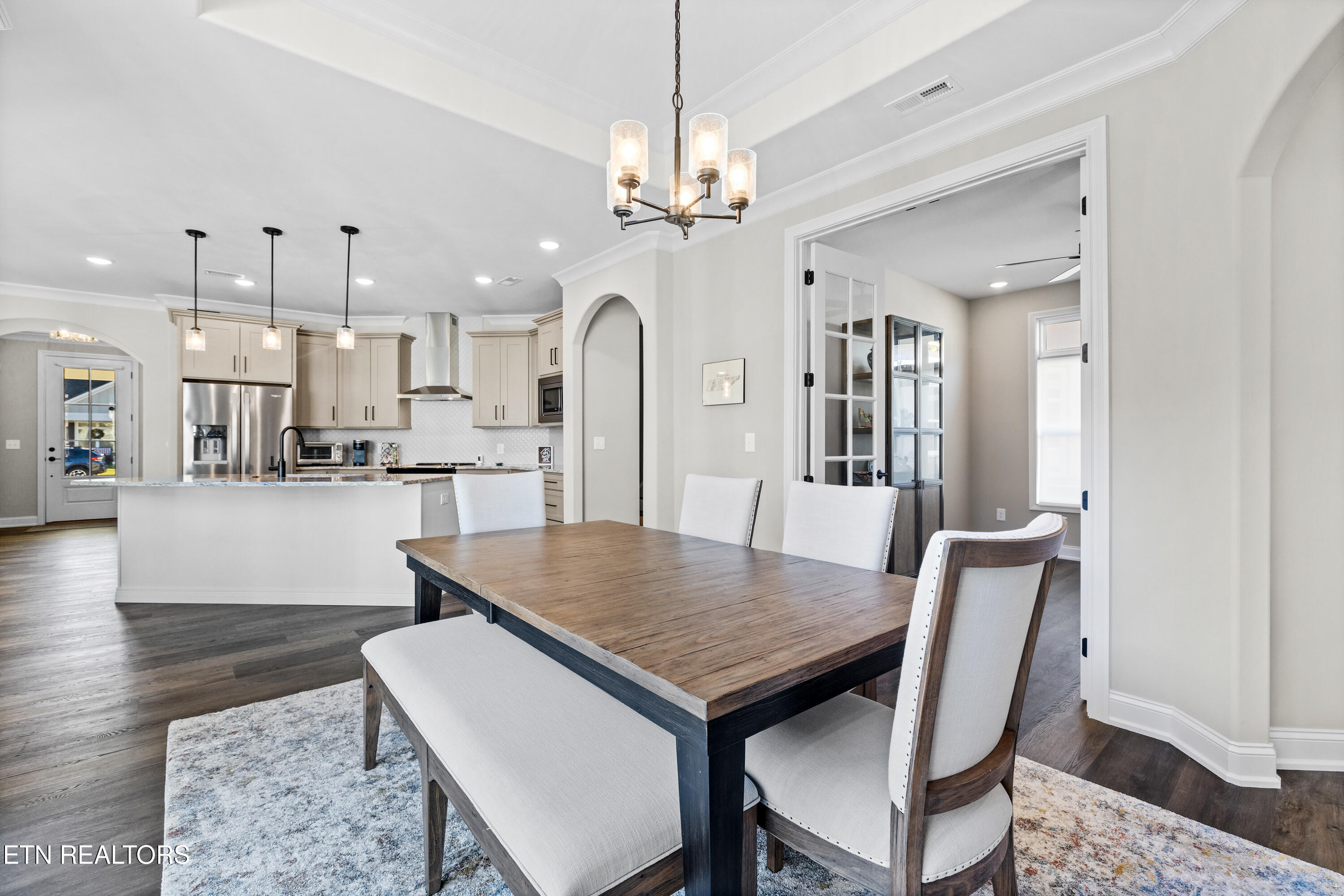 511 Chestnut Place Loudon, TN 37774 - Photo 6 of 23 Dining 2