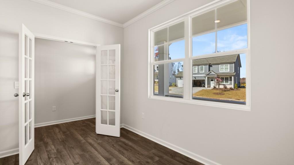 4035 Peregrine Way Gainesville, GA 30506 - Photo 7 of 37