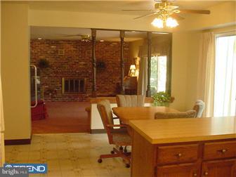 2944 Defford Road Norristown, PA 19403 - Photo 3 of 11 Gallery Image 3