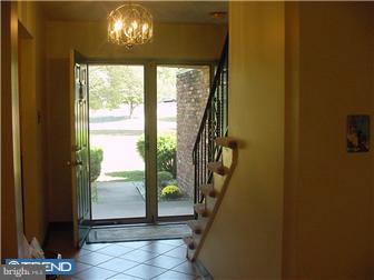 2944 Defford Road Norristown, PA 19403 - Photo 5 of 11 Gallery Image 5