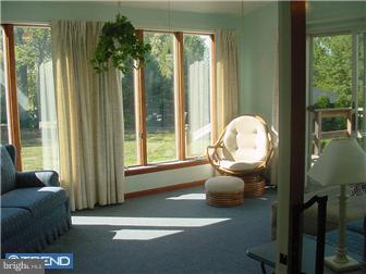 2944 Defford Road Norristown, PA 19403 - Photo 8 of 11 Gallery Image 8