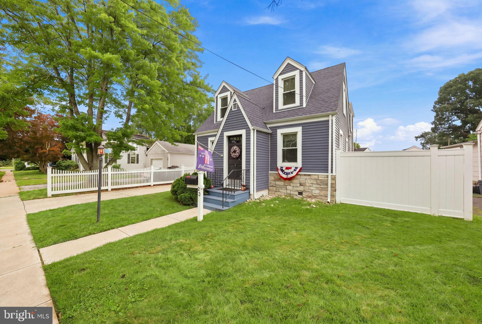 23 Riley Avenue Hamilton, NJ 08610 - Photo 3 of 28 Gallery Image 3