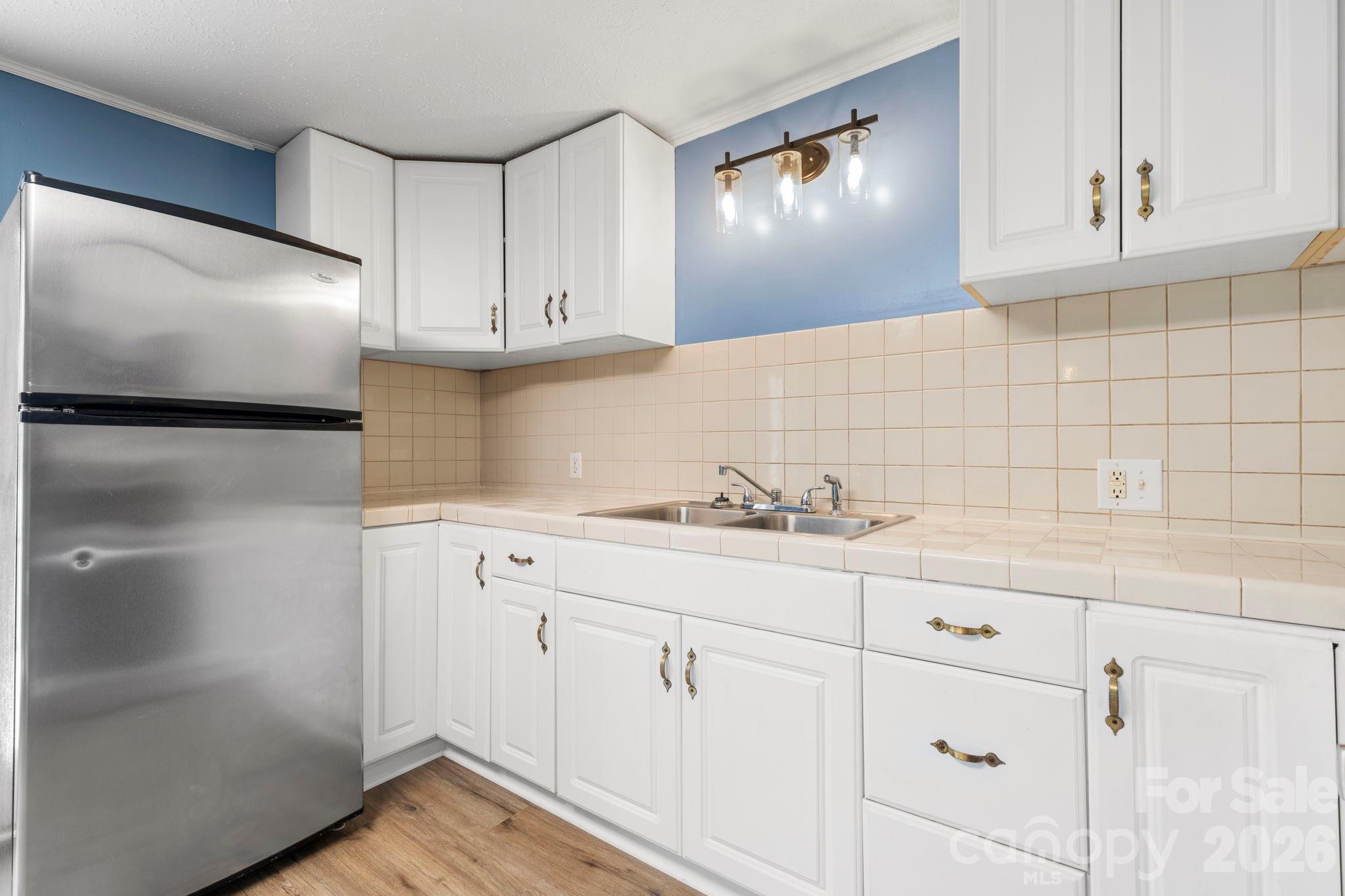 626 West Concord Street Morganton, NC 28655 - Photo 12 of 32