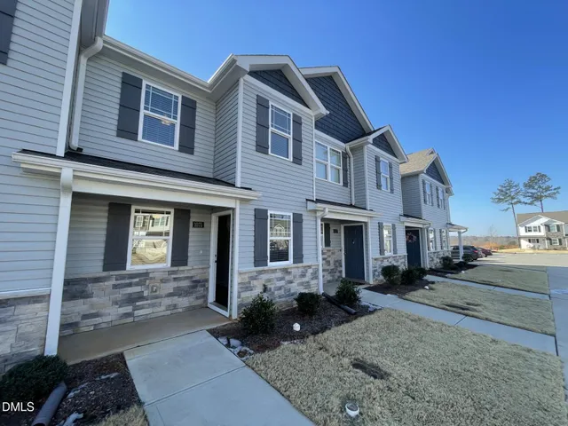 $1,495 | 1075 Peony Lane, Youngsville, NC 27596