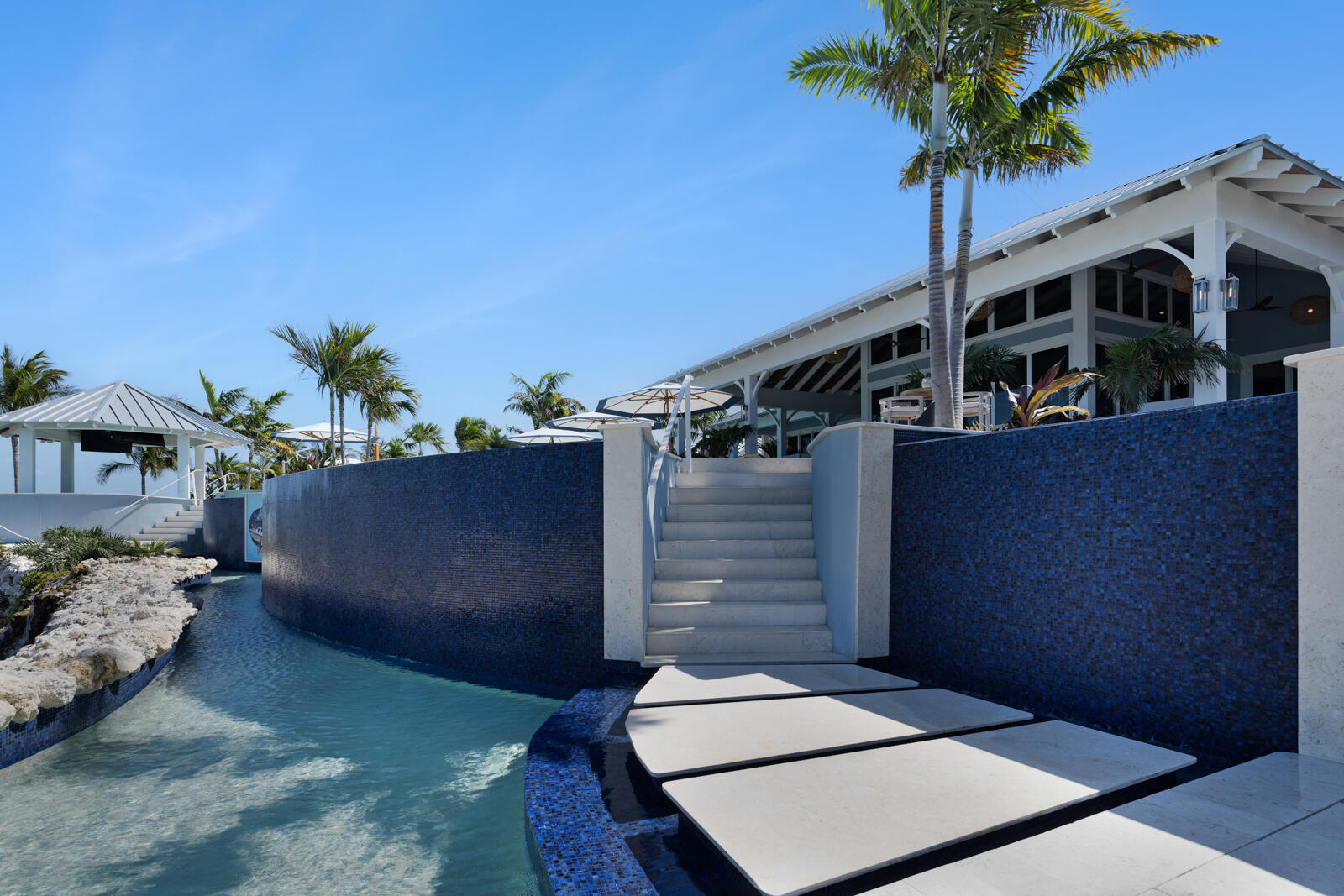 57223 Morton Street Marathon, FL 33050 - Photo 117 of 159 Infinity pool and side entrance