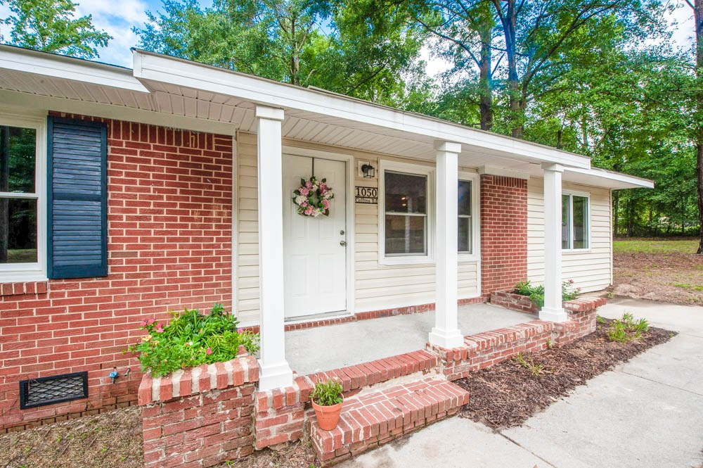1050 Collins Road Harlem, GA 30814 - Photo 3 of 19