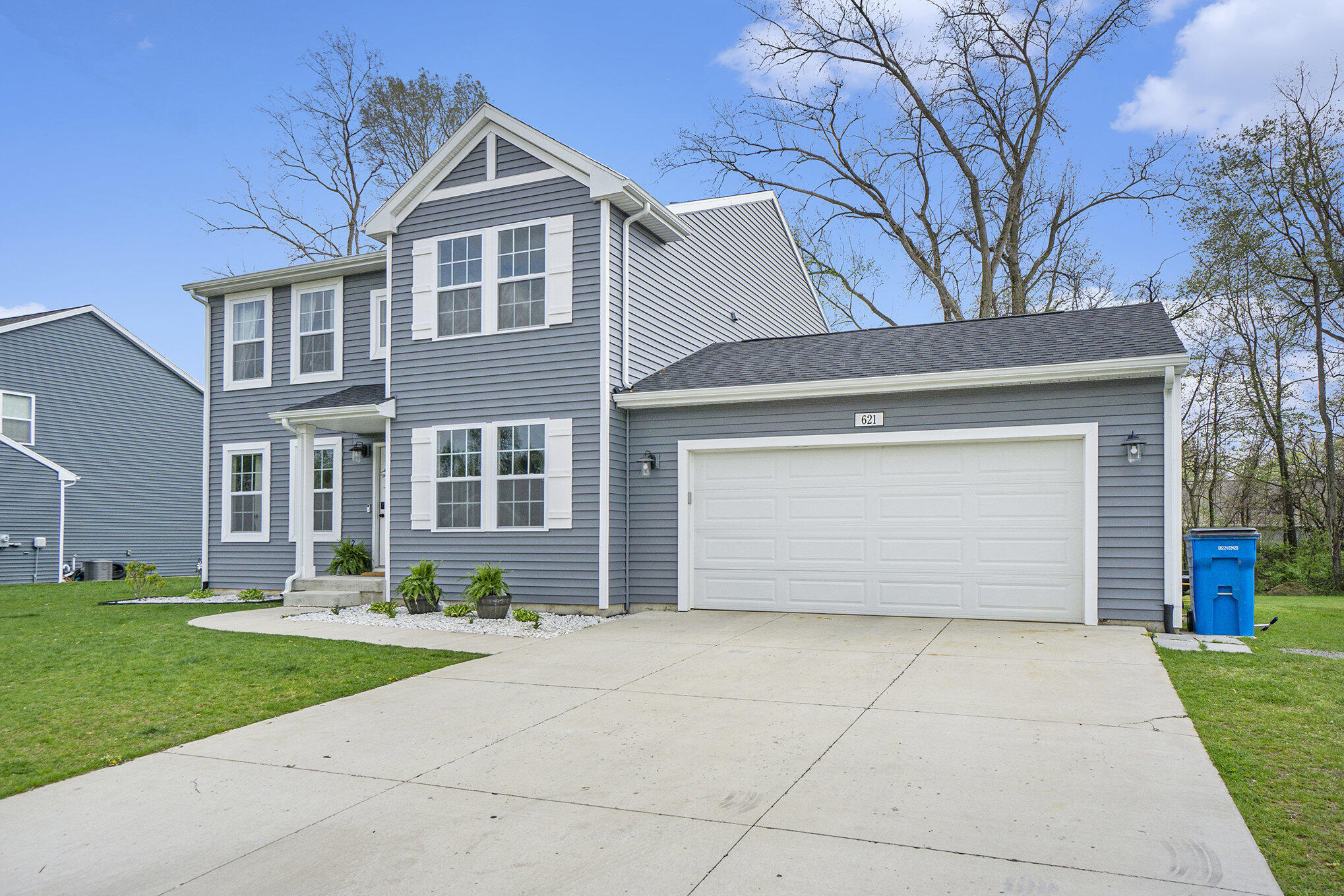 621 Arizona Boulevard Three Rivers, MI 49093 - Photo 4 of 29 003_file_874