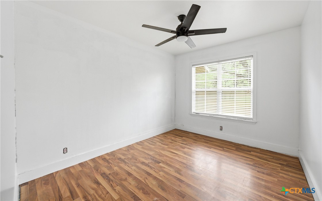 2597 Danforth Lane Ingleside, TX 78362 - Photo 6 of 14 1st Bedroom