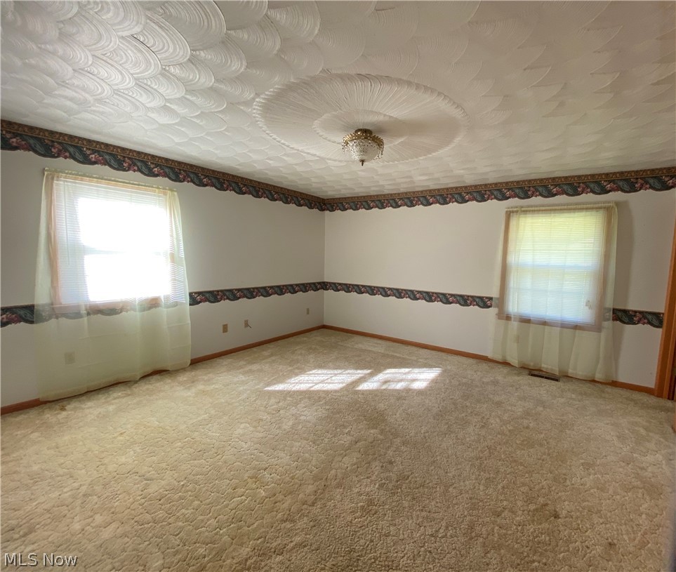 3819 Holmes Road Cambridge, OH 43725 - Photo 17 of 32 Gallery Image 17