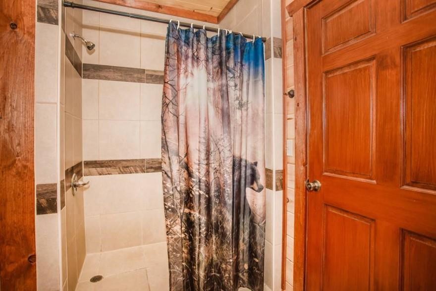 4367 Forest Ridge Way, Unit SHERWOODSPLASHLODGE Pigeon Forge, TN 37863 - Photo 16 of 41 Gallery Image 16