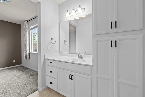 $825,000 | 917 Talaria Court, Oakley, CA 94561