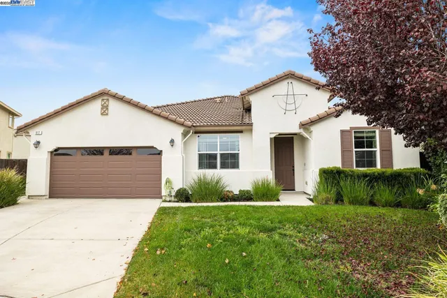 $825,000 | 917 Talaria Court, Oakley, CA 94561