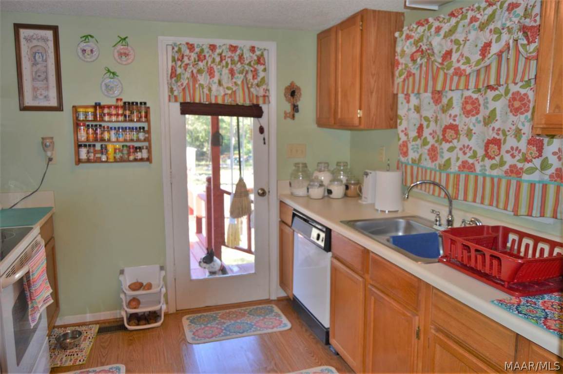 80 St Mary Road Cottonwood, AL 36320 - Photo 13 of 36 Gallery Image 13