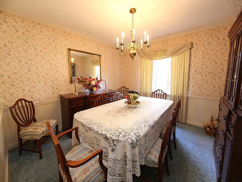 1424 Dellwood Drive Raleigh, NC 27607 - Photo 4 of 13 Photo 4