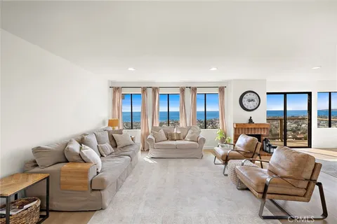 $5,000 | 126 Calle Patricia, San Clemente, CA 92672