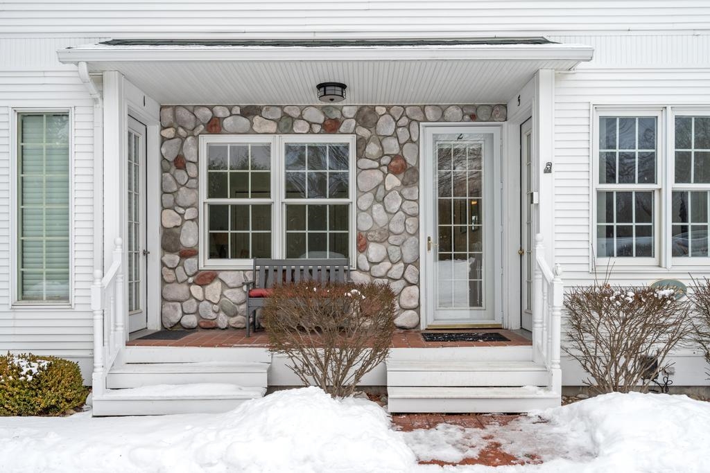 13354 Stover Road, Unit 2 Charlevoix, MI 49720 - Photo 3 of 35 Gallery Image 3