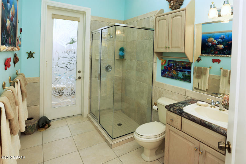 119 Inlet Harbor Road Ponce Inlet, FL 32127 - Photo 15 of 46 Guest/Pool Bath 1