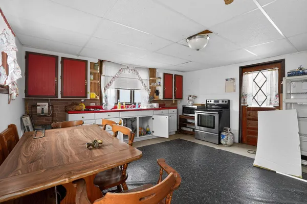 $79,900 | 127 Houlton Street, Patten, ME 04765