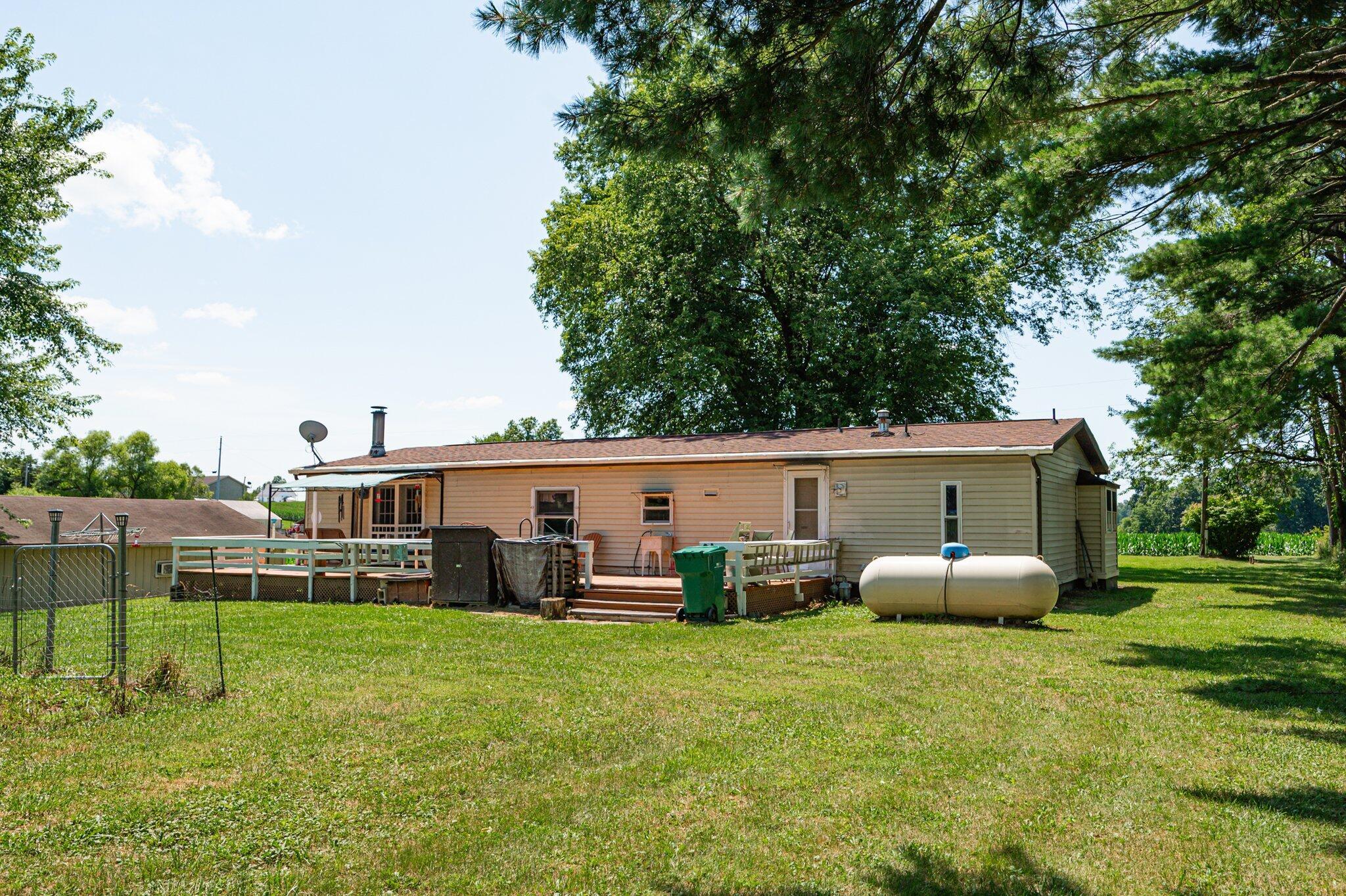 10662 Tarlton Road St. Louisville, OH 43071 - Photo 39 of 61 36-web-or-mls-10662 Tarlton Rd-36
