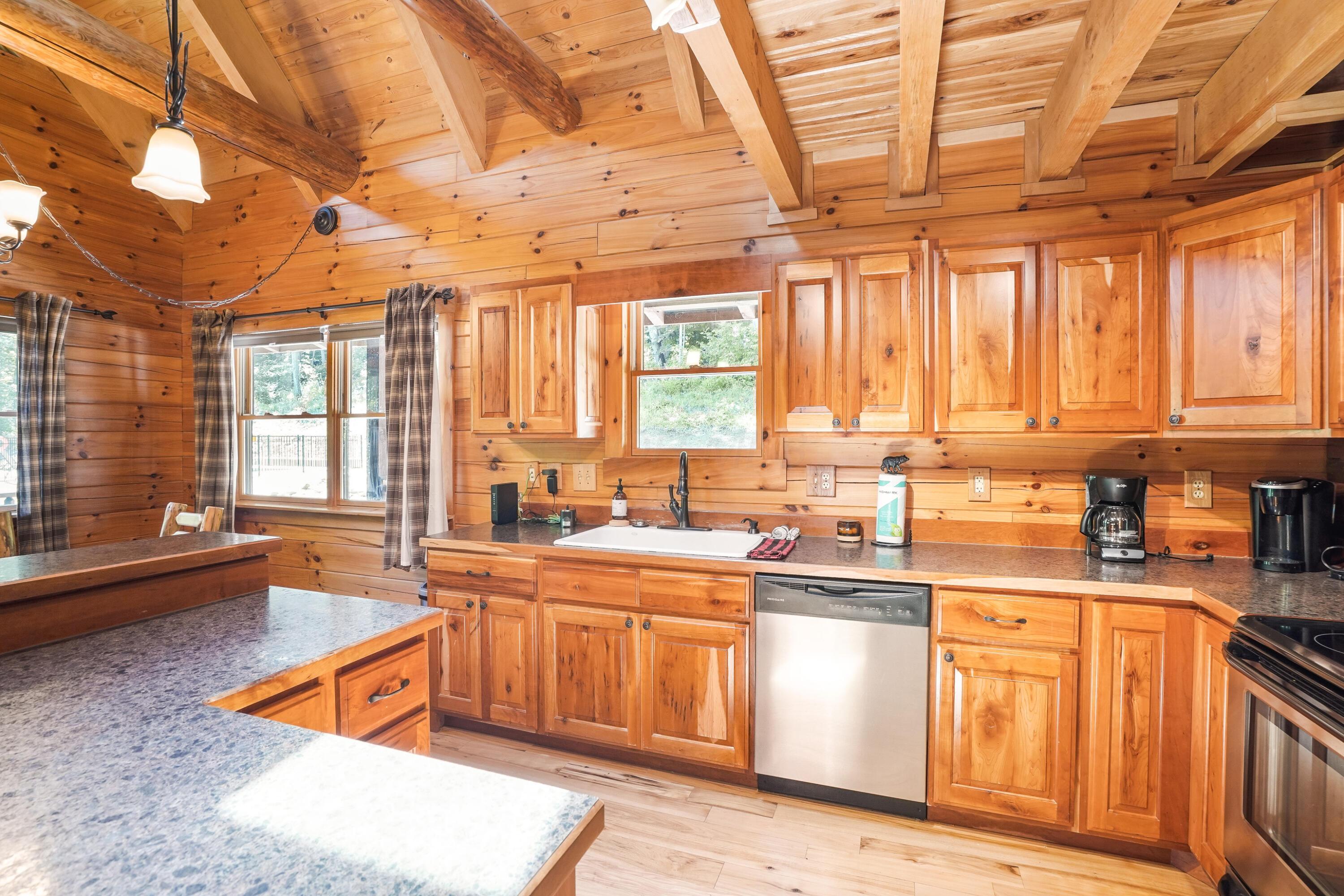 18188 Buckingham Road Logan, OH 43138 - Photo 18 of 65 34-print-DSC02308