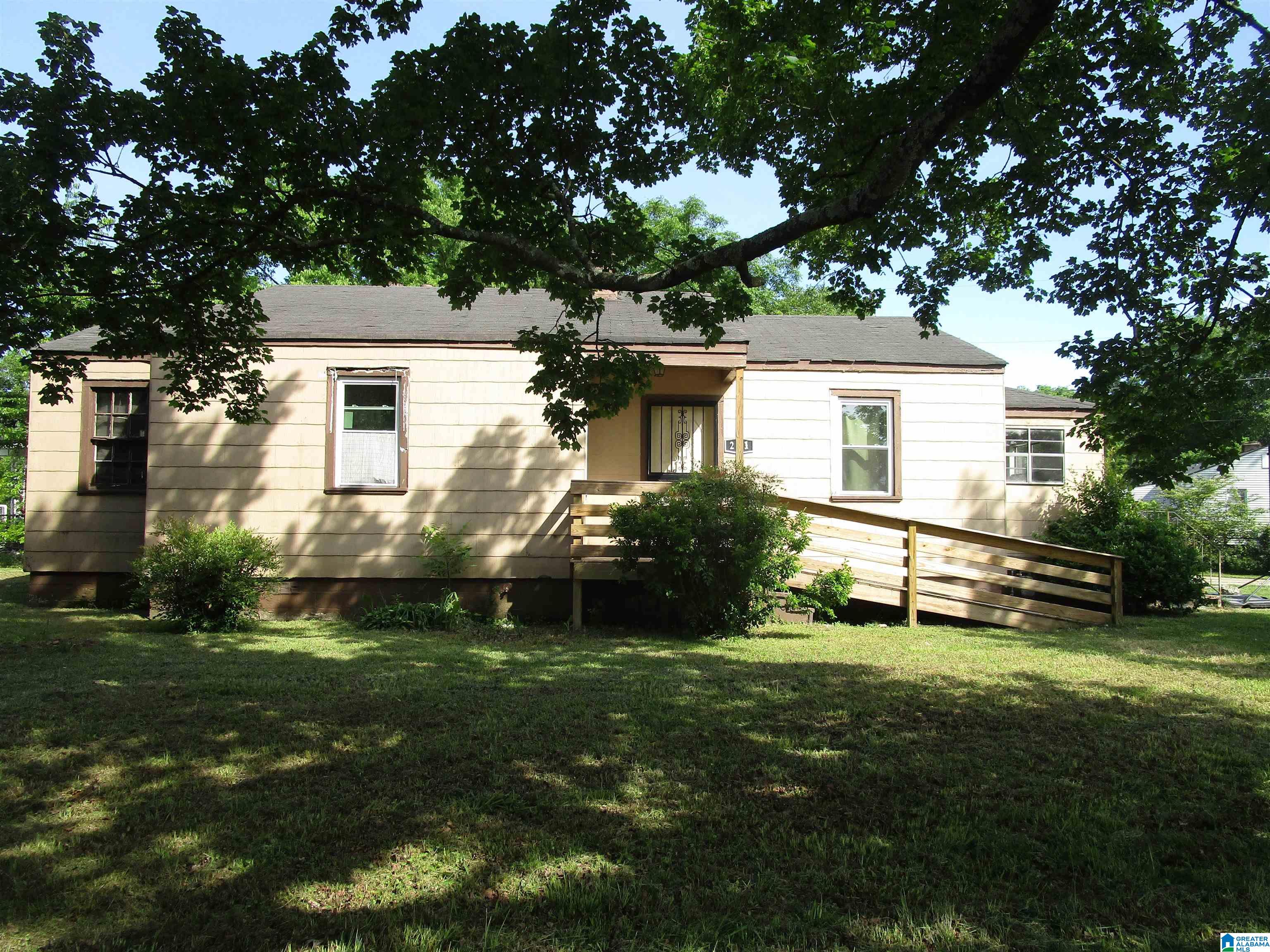 201 21st Street Southwest Birmingham, AL 35211 - Photo 13 of 21