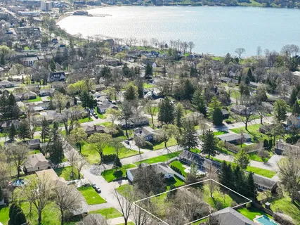 $349,900 | 1718 Hillcrest Drive, Lake Geneva, WI 53147