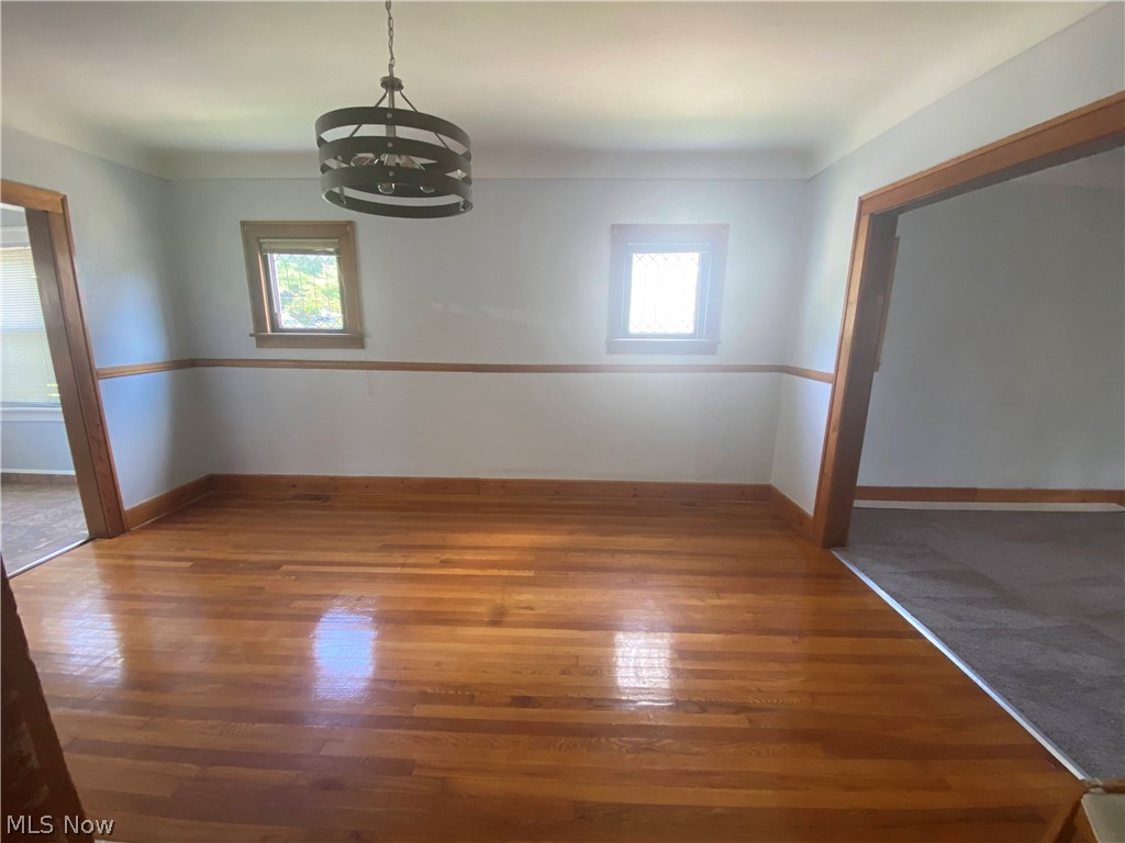899 Clarence Road Cleveland Heights, OH 44121 - Photo 6 of 24 Dining Room