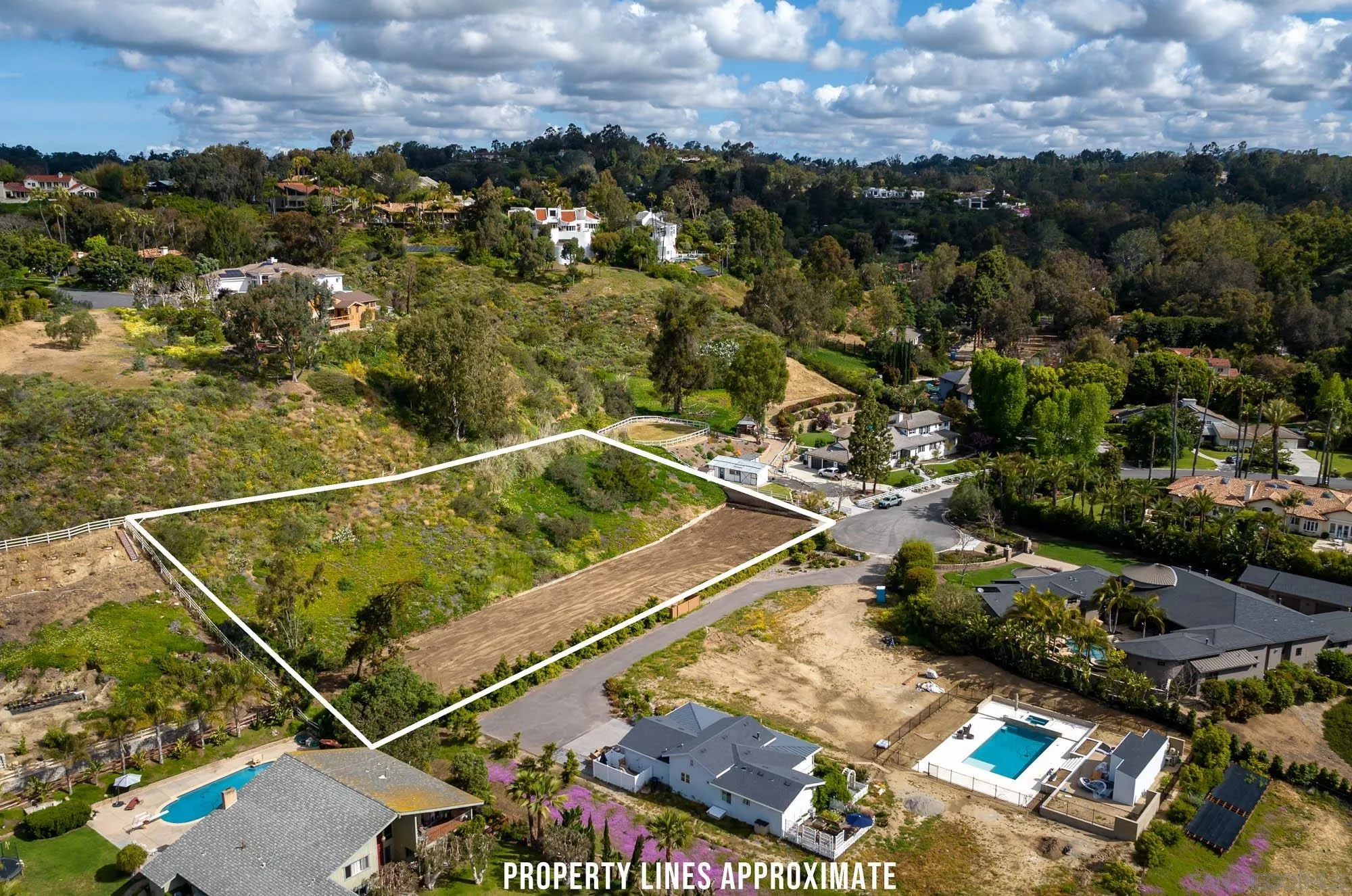 15179 Rancho Real, Unit 18 Del Mar, CA 92014 - Photo 12 of 16 Gallery Image 12