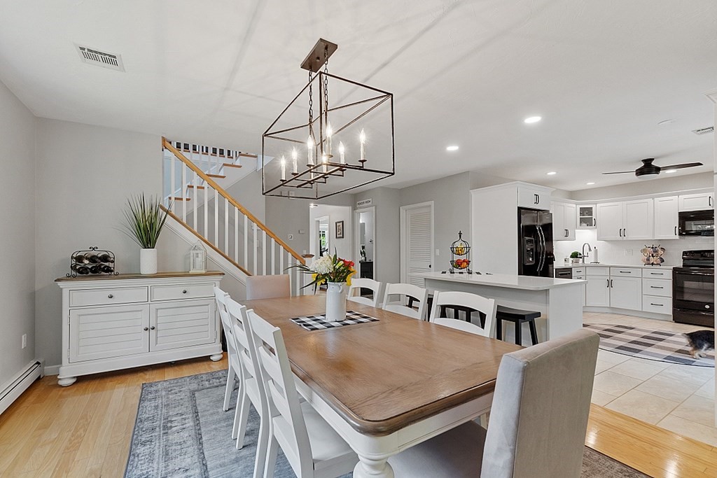 913 Ridgefield Circle, Unit B Clinton, MA 01510 - Photo 3 of 36 Gallery Image 3