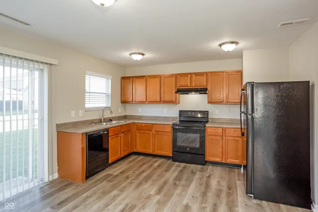 $1,725 | 4326 Rhapsody Lane, Indianapolis, IN 46235