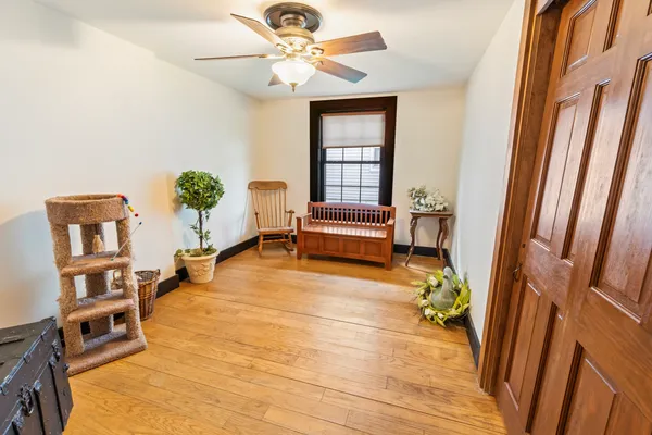 $250,000 | 1414 North Harrison Street, Algonquin, IL 60102