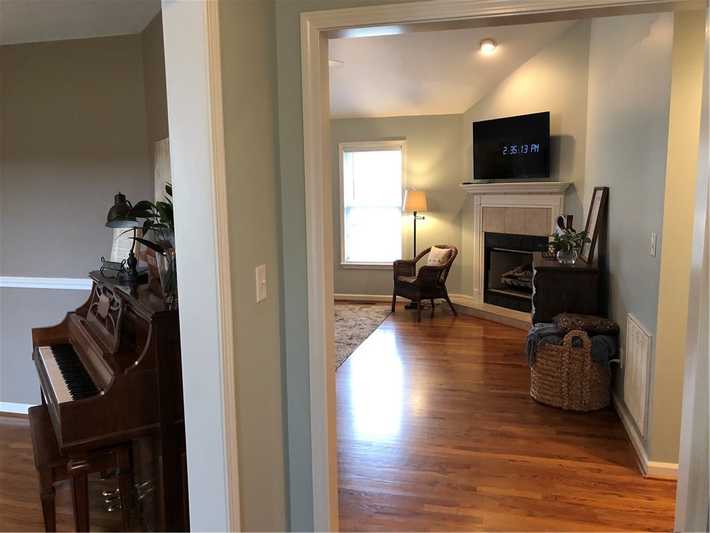 102 Larkspur Lane Pendleton, SC 29670 - Photo 7 of 34 Gallery Image 7