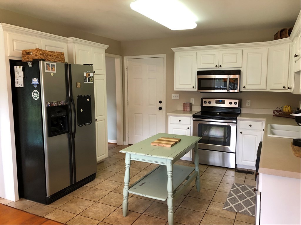 102 Larkspur Lane Pendleton, SC 29670 - Photo 10 of 34 Gallery Image 10