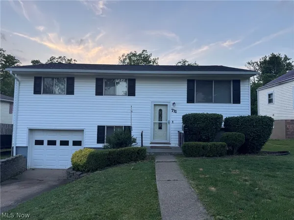 $220,000 | 711 Montgomery Street, Marietta, OH 45750