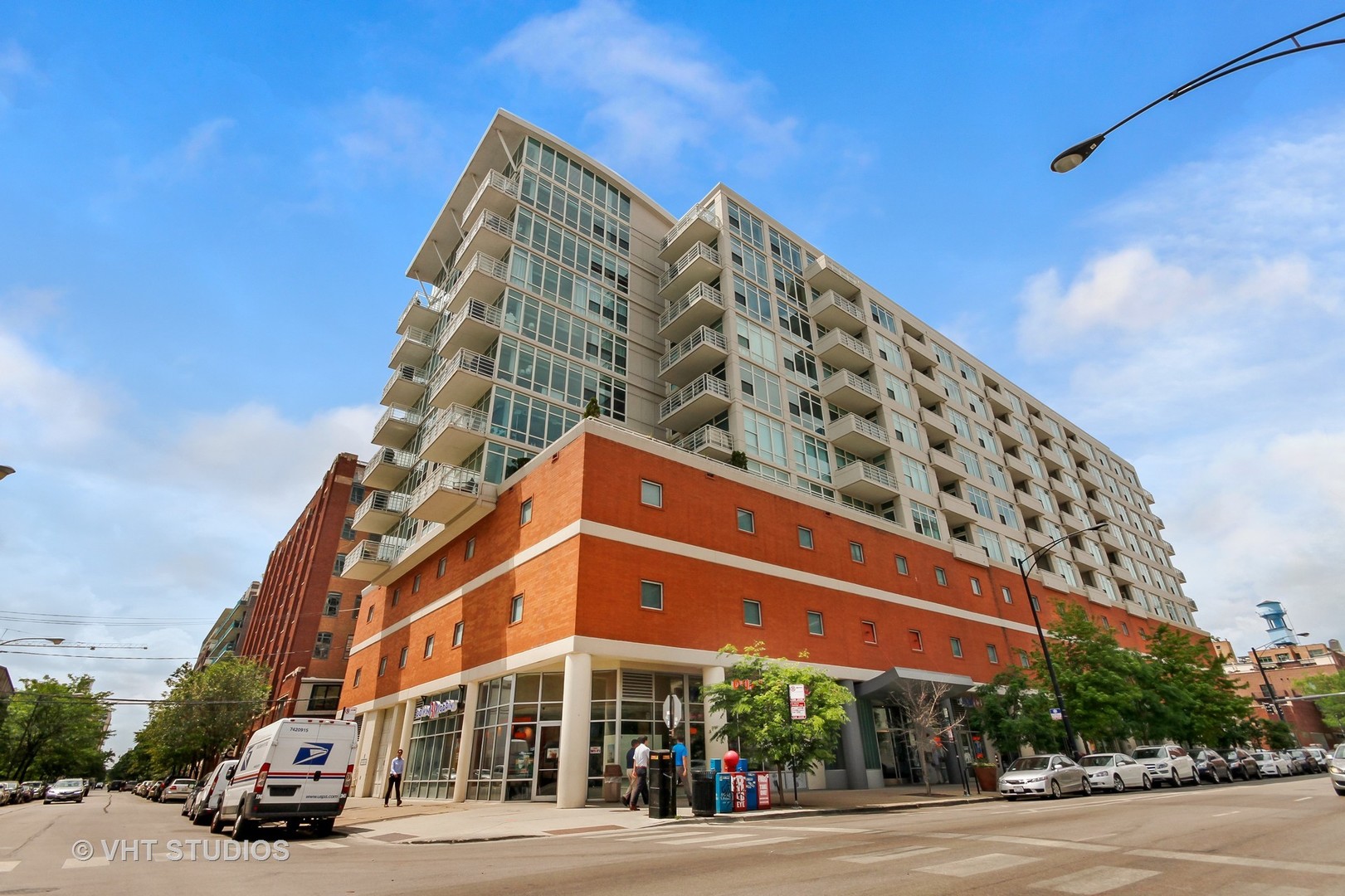 909 West Washington Boulevard, Unit 413 Chicago, IL 60607 - Photo 1 of 1