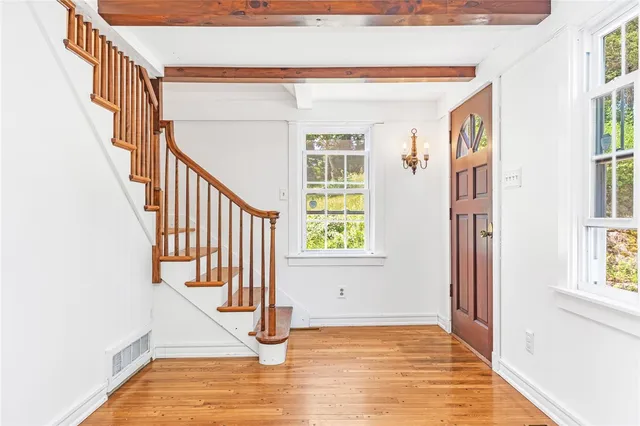 $1,575,000 | 214 Highland Road, Tiverton, RI 02878