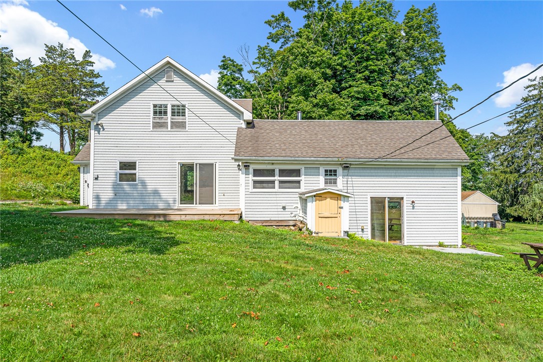 214 Highland Road Tiverton, RI 02878 - Photo 6 of 42