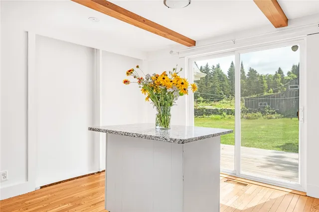 $1,575,000 | 214 Highland Road, Tiverton, RI 02878