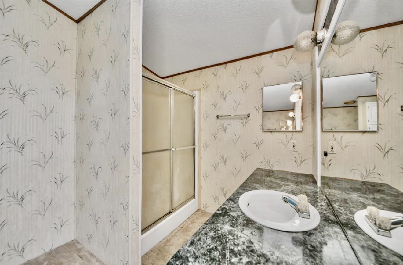 13891 Creighton Road Conroe, TX 77302 - Photo 24 of 29