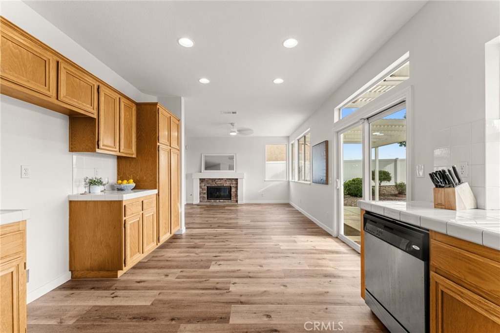 361 Point Windemere Place Oceanside, CA 92057 - Photo 10 of 42