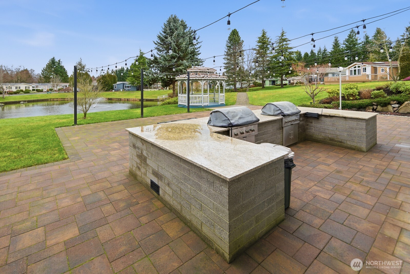 1427 100th Street Southwest, Unit 149 Everett, WA 98204 - Photo 38 of 40 a view of outdoor space yard and patio