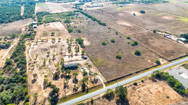 $409,000 | Fm 472nd, Bigfoot, TX 78005