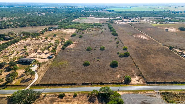 $409,000 | Fm 472nd, Bigfoot, TX 78005