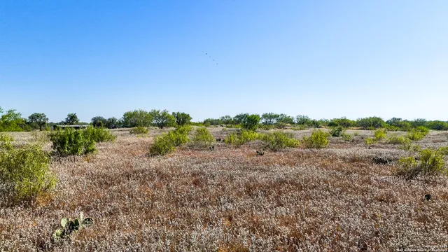 $409,000 | Fm 472nd, Bigfoot, TX 78005